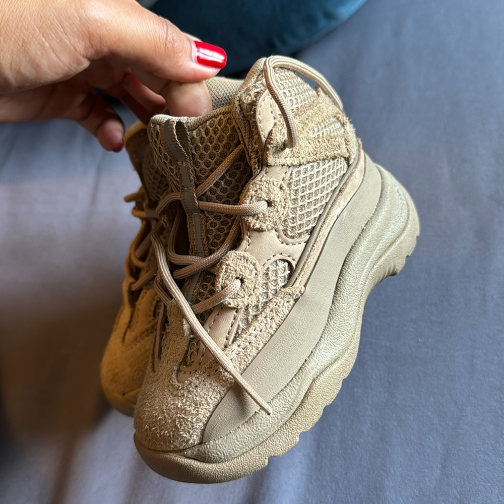 yeezy boots